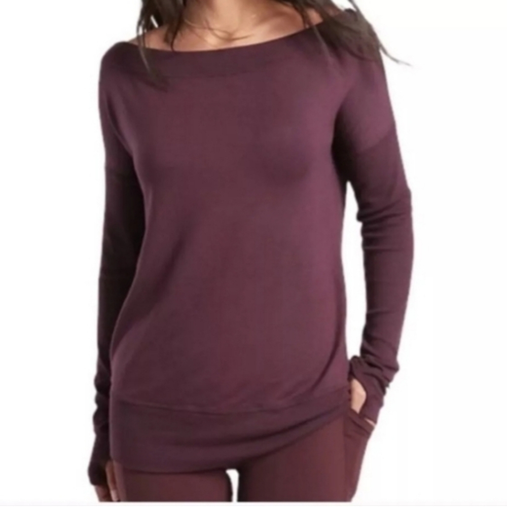 Athleta Long Sleeve Off-Shoulder Barre Top — Plum Wine In LARGE